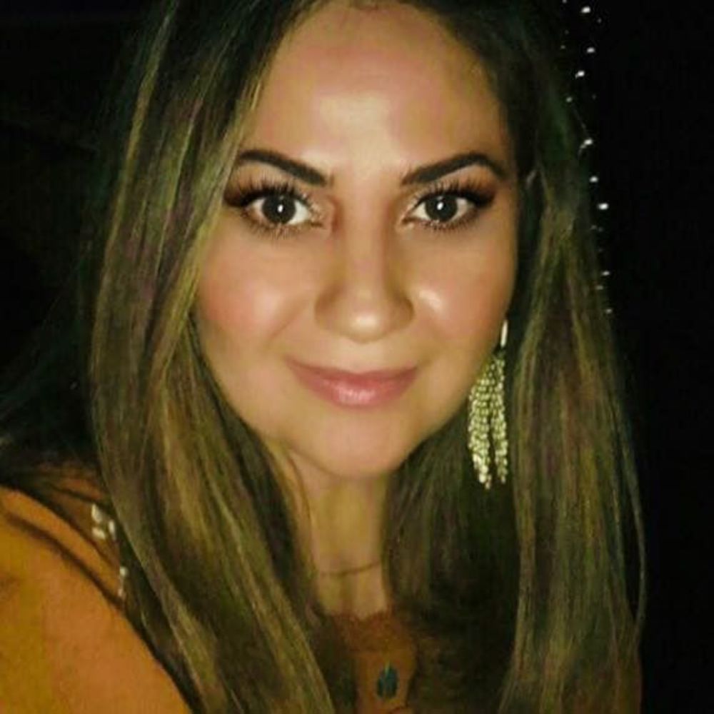 Meet your Posher, Leticia